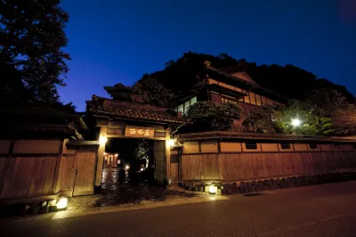Nishimuraya Honkan Hotels in Toyooka