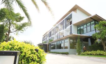 Ray Hotel Buriram