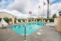 Econo Lodge Hotels in Troy