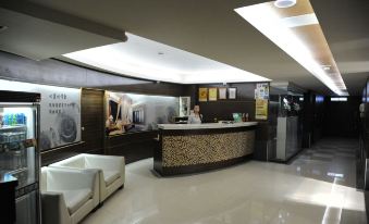 Michelle Hotel