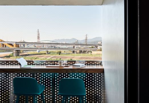 4. 워터프런트 호텔..