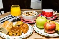 Hotel Arcades - breakfast