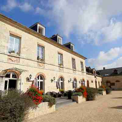 Domaine De Barive Hotel Exterior