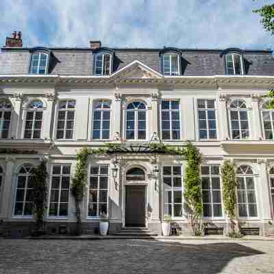 Clarance hôtel Hotel Exterior