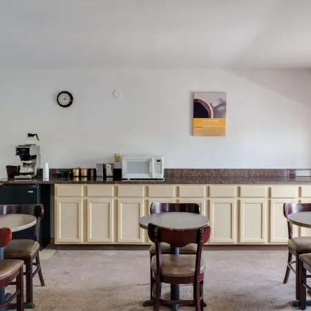 Motel 75 Monroe Отели в г. Монро
