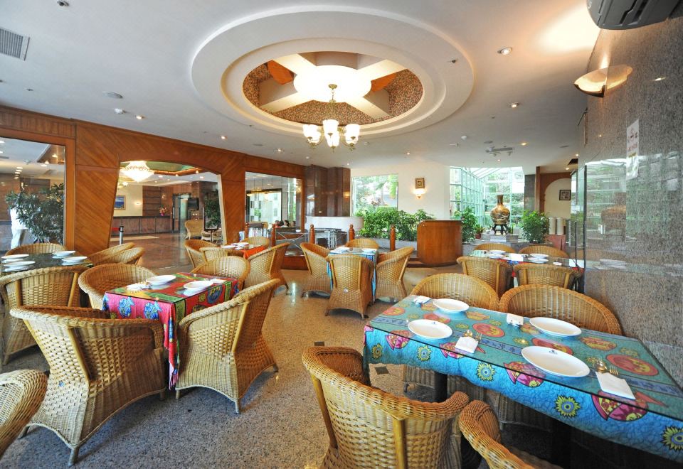 켄팅 홀리데이 호텔