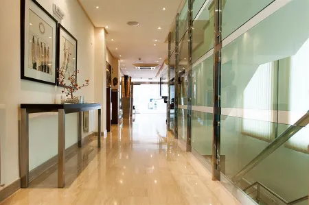 Leflet Valme Отели в г. Дос-Эрманас