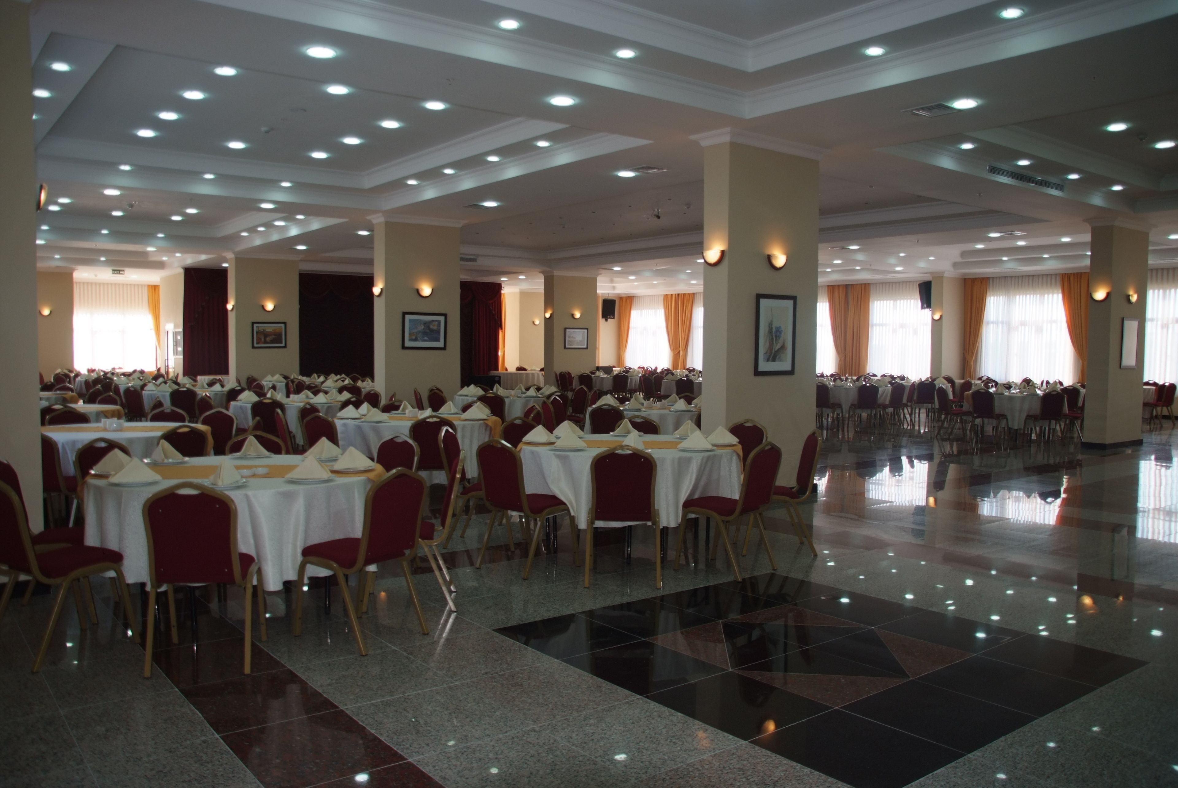 Eser Diamond Hotel & Convention Center