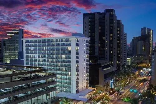 The Laylow Waikiki, Autograph Collection - Pet Friendly
