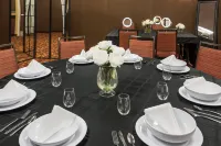 Comfort Inn & Suites Arlington Heights - Buffalo Grove - breakfast