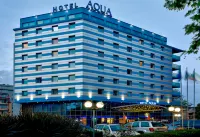 Aqua Hotel Hotels near Kilometre zero