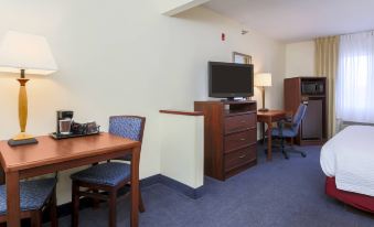 FAIRFIELD INN BAY CTY MARRIOTT