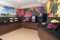 Fairfield Inn & Suites Quincy - petit déjeuner