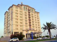 Golden Tulip Al Khobar Suites Các khách sạn ở Al Khobar