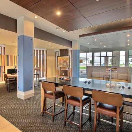 Holiday Inn Express & Suites FOND DU LAC by IHG