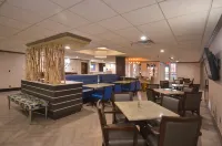 홀리데이 인 익스프레스 & 스위트 페이엇빌 - 유니버시티 오브 아칸소 에리어