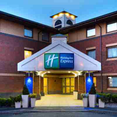 Holiday Inn Express Exeter East Hotel Exterior