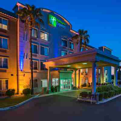 Holiday Inn Express PEORIA NORTH - GLENDALE by IHG Hotel Exterior