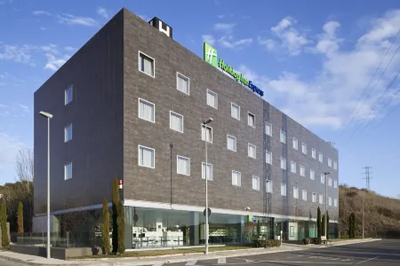 Holiday Inn Express Pamplona Отели в г. Куэнка де Памплона - Памплона