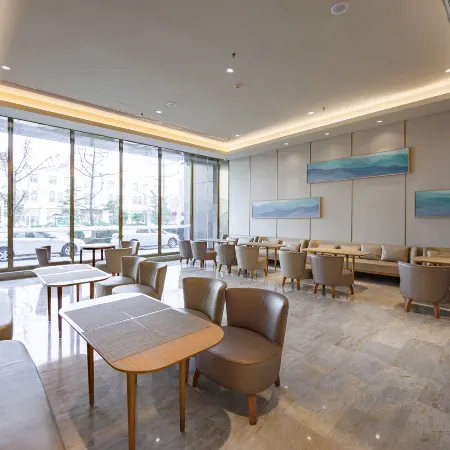 JI Hotel (Dalian Airport)