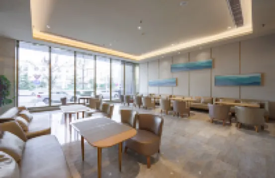 JI Hotel (Dalian Airport)