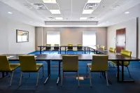 Holiday Inn Express & Suites SCHERERVILLE by IHG - Wifi