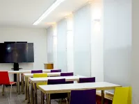 فرستنهوف آم باوهاوس فايمار Hotels near متحف نحلة