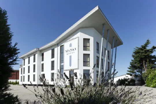 MySky Hotel
