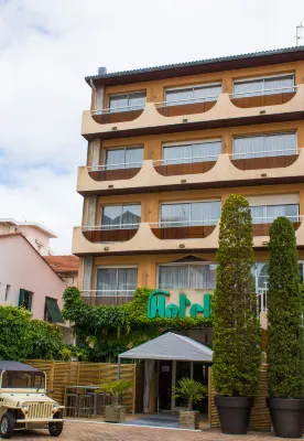 Hôtel Villa-Lamartine Hotels in Arcachon