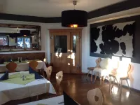 Landhaus Krone Hotels in Straubing