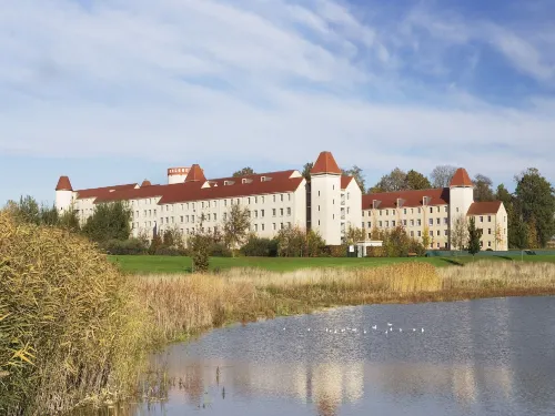 Explorers Hotel Hotels in Маньї-ле-Онгр