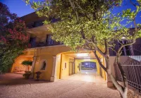 La Bastide du Port - Hôtel de Charme Hotel dekat Saint-Tropez Citadel