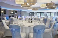 Leonardo Hotel and Conference Venue Hinckley Island - breakfast