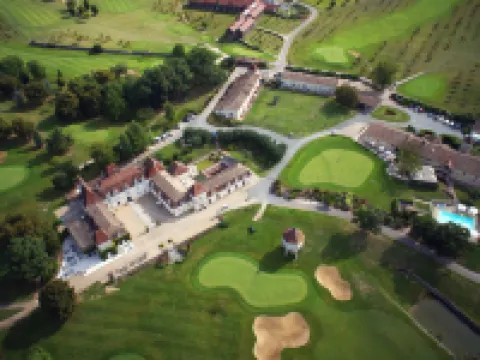 Château des Vigiers Hotels in Monestier