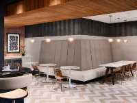 Sonesta Philadelphia Rittenhouse Square Hotels near Mutter Museum