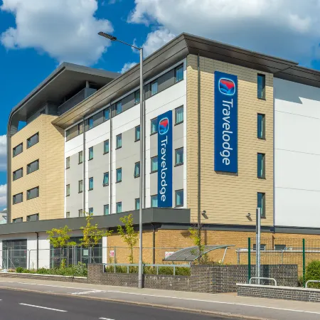 Travelodge London Clapham Junction Отели рядом с достопримечательностью «Баттерси»