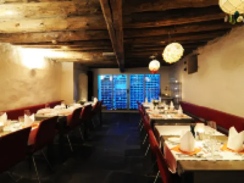 โรงแรมไฮเมิน โรงแรมในบาร์เกิน