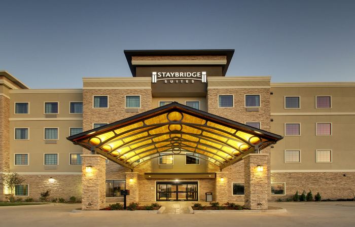 Staybridge Suites PLANO - THE COLONY by IHG