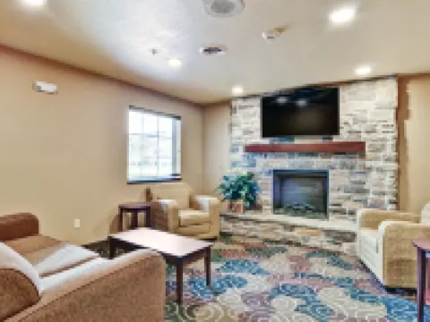 Cobblestone Inn & Suites - Ambridge Hotels in Beaver County
