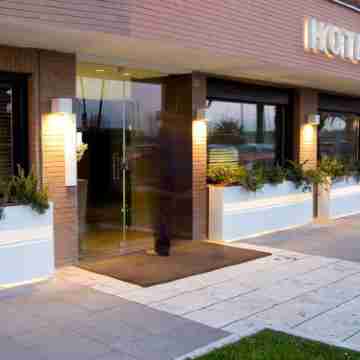 Hotel Salus Hotel Exterior