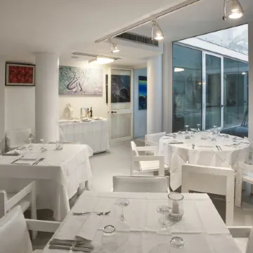 Hotel Alexander Museum Palace