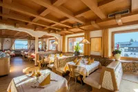Hotel Alpenfrieden