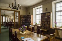 Pokoje Gościnne Dom Literatury - Homestays