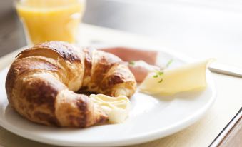 5. 호텔 노이펠트..