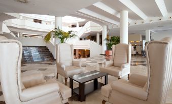 Estepona Hotel & Spa Resort