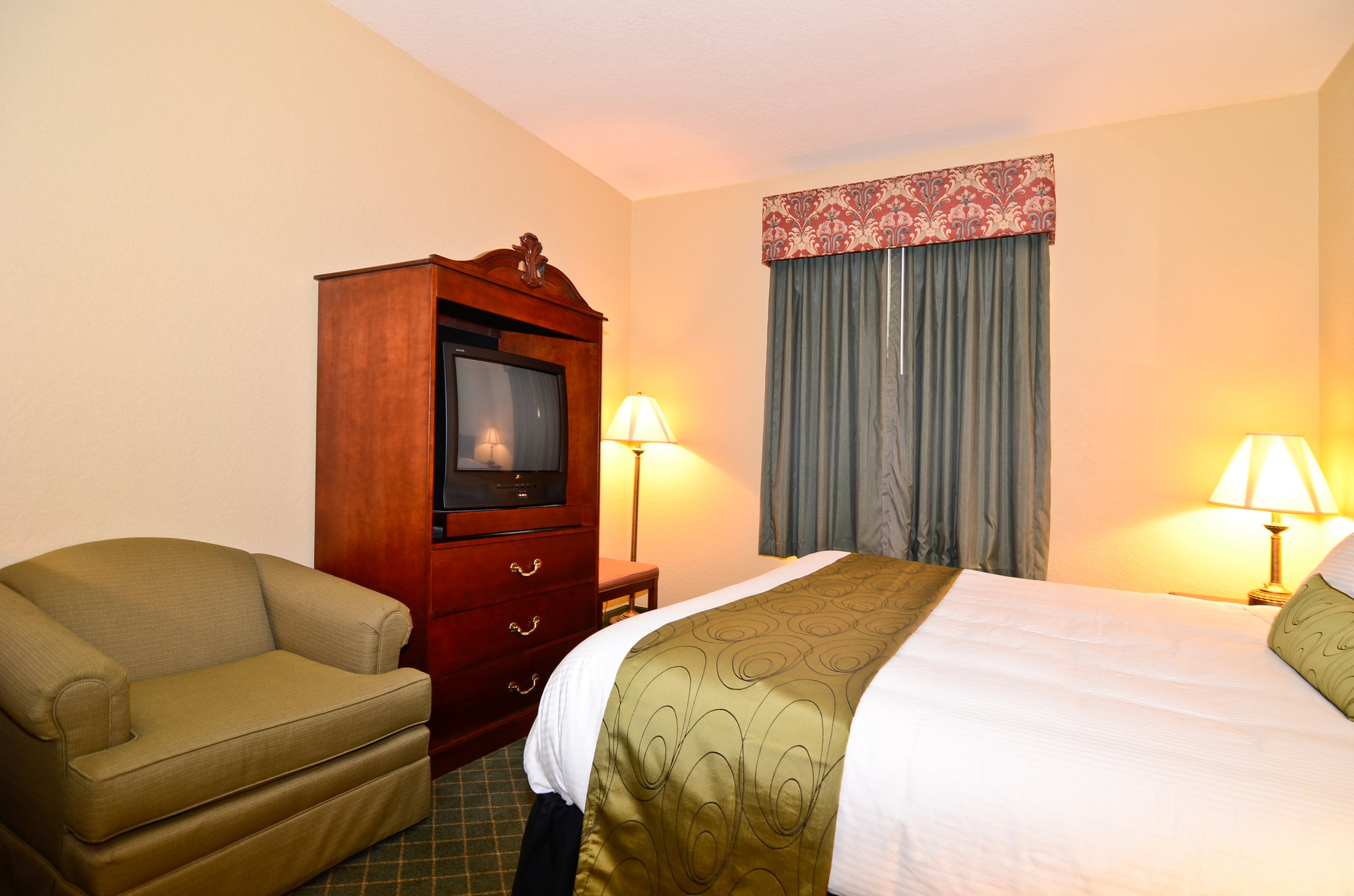 Best Western Heritage Inn and Suites