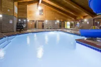 AmericInn by Wyndham Fargo West Acres - Family