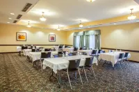 La Quinta by Wyndham Indianapolis Airport Plainfield