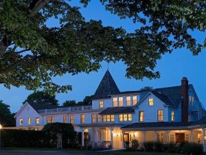 Shelter Island House