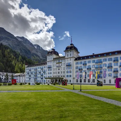Kempinski Grand Hotel des Bains St. Moritz サン・モリッツ コルヴィリア周辺のホテル